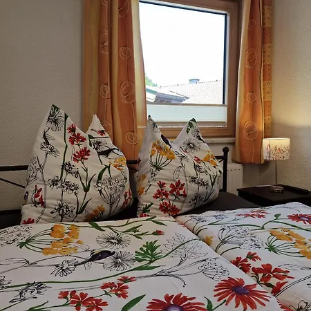 Haus Hoellerer Уттендорф