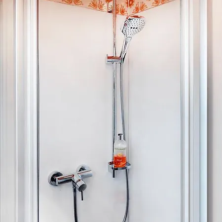 Haus Hoellerer Уттендорф