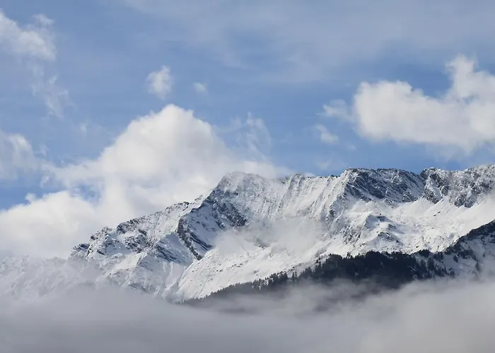 アパート Haus Hoellerer